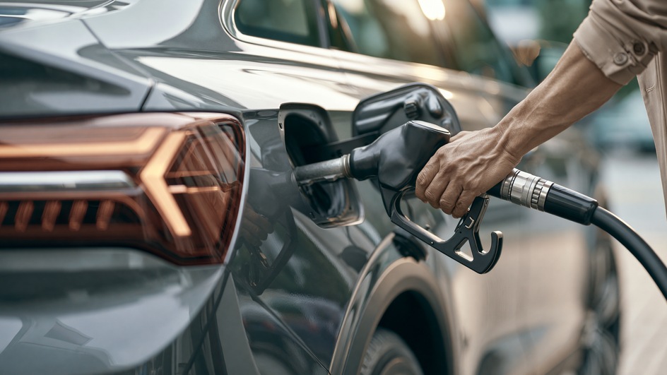 How Restrictions on Fuel Trading Should Help with Supply at Service Stations