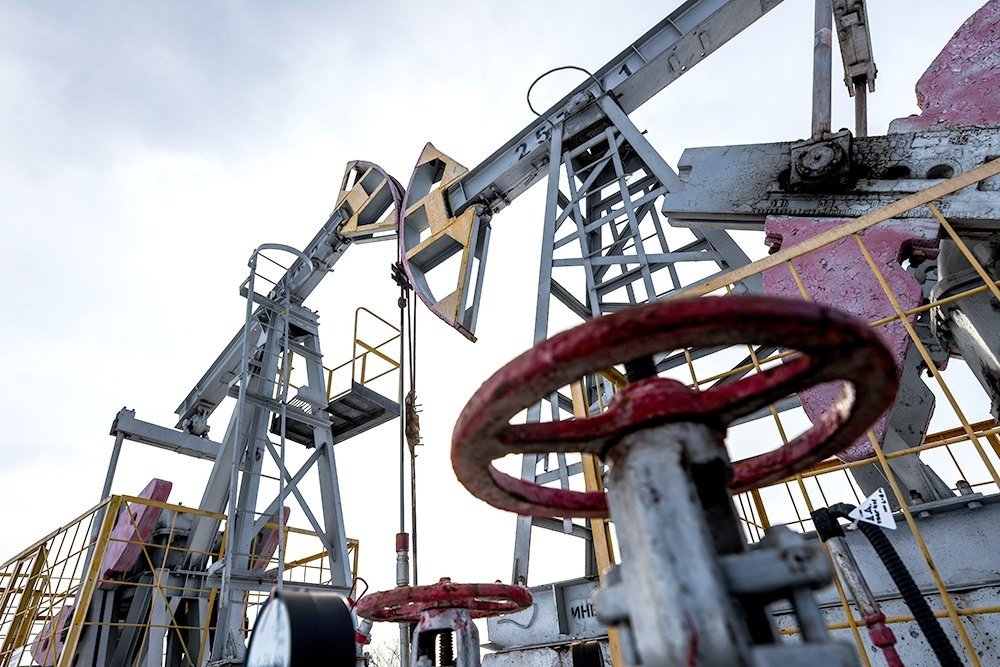 Oil and Gas Revenues Show Growth in June