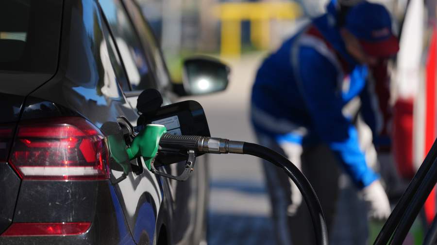 Petrol export ban may be lifted as early as February: What is the reason and how will it affect gas station prices